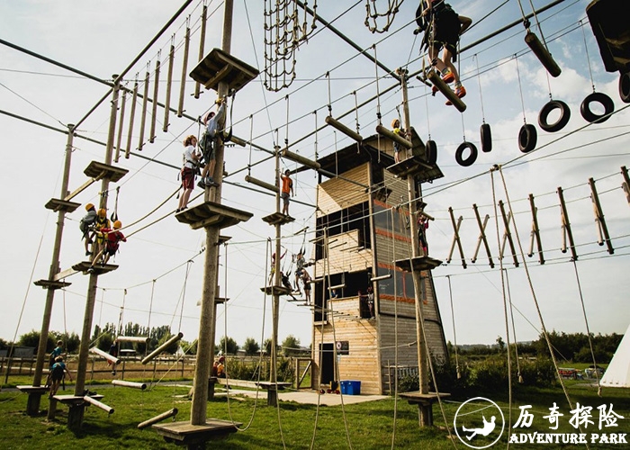 高空网阵器材 高空绳网阵工程 空中闯关拓展设备 绳网攀爬器材厂家