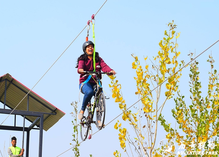 空中单车户外主题探险公园游乐场高空自行车工程安装建设施工厂家历奇探险